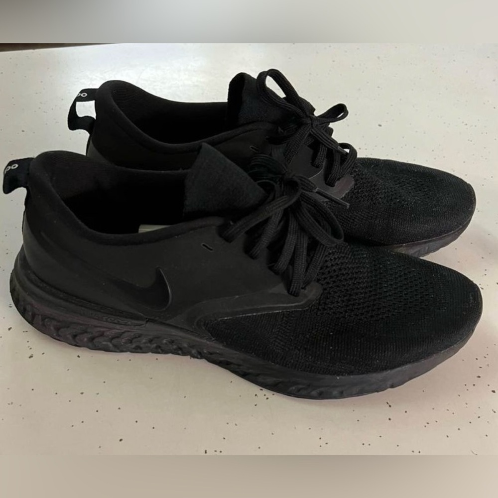 Women’s Nike Odyssey React 2 Flyknit Running Sneakers
